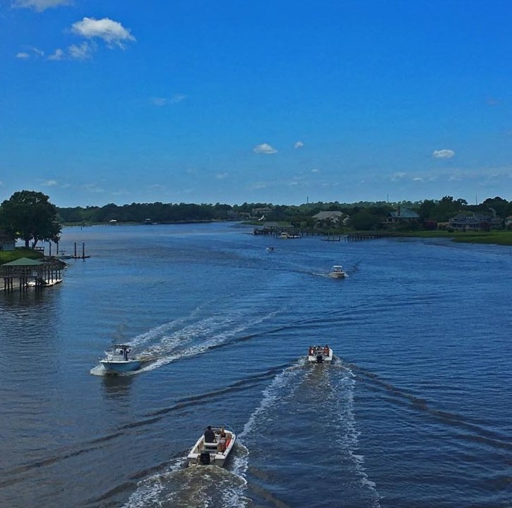 A Water Lover's Lifestyle & Days Spent Boating in Charleston SC - Blog, Luxury Simplified