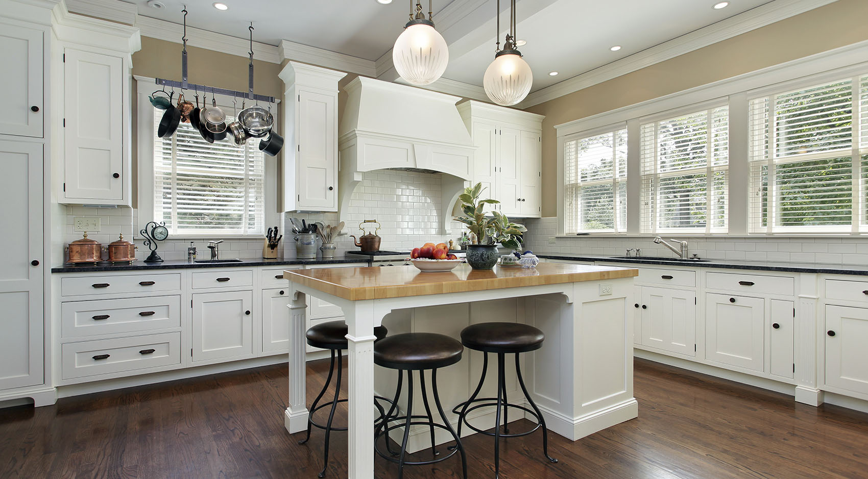 How to Prepare Your Charleston SC Kitchen for Sale - Blog, Luxury